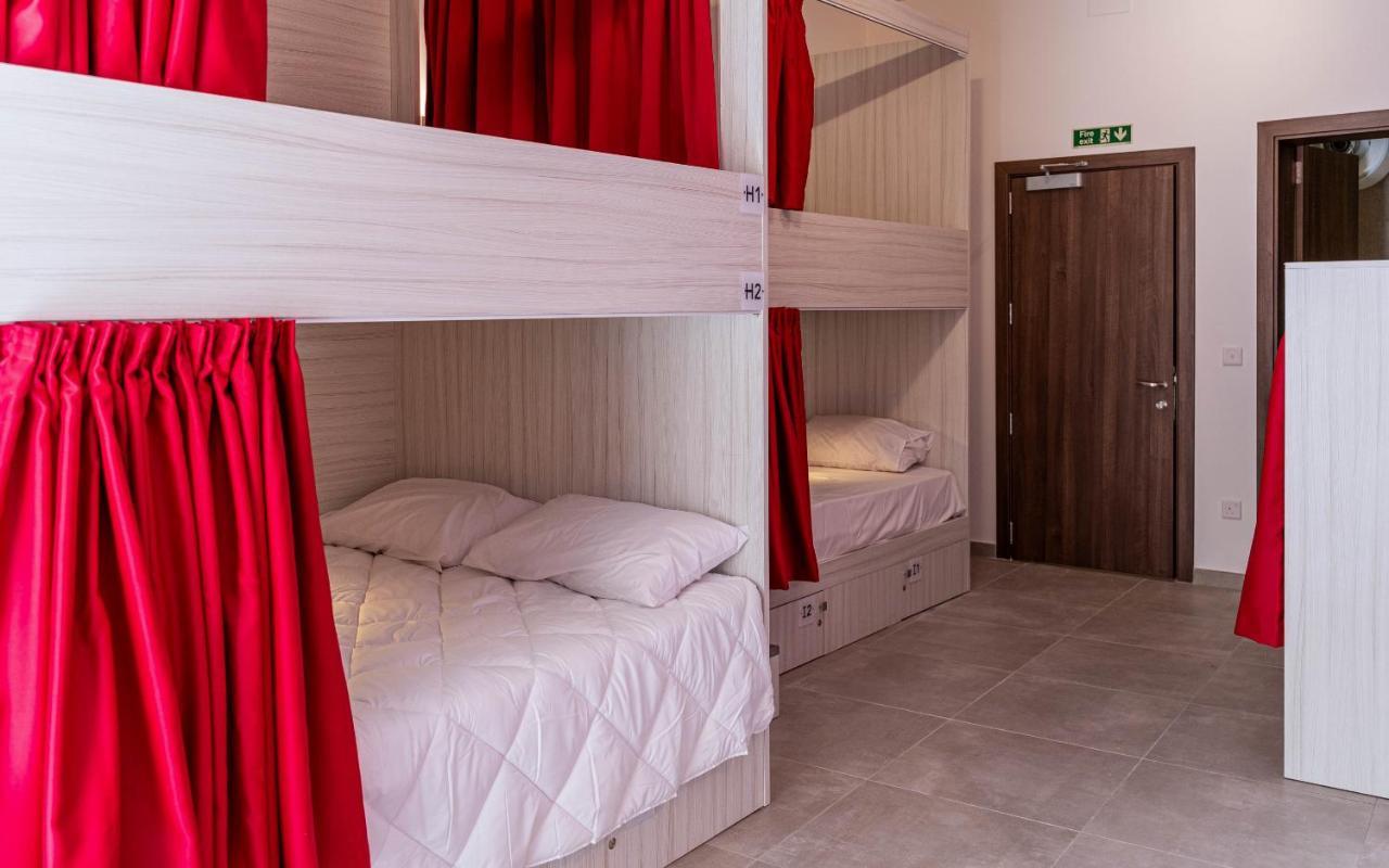 The Rose Hostel Saint Julian's 외부 사진